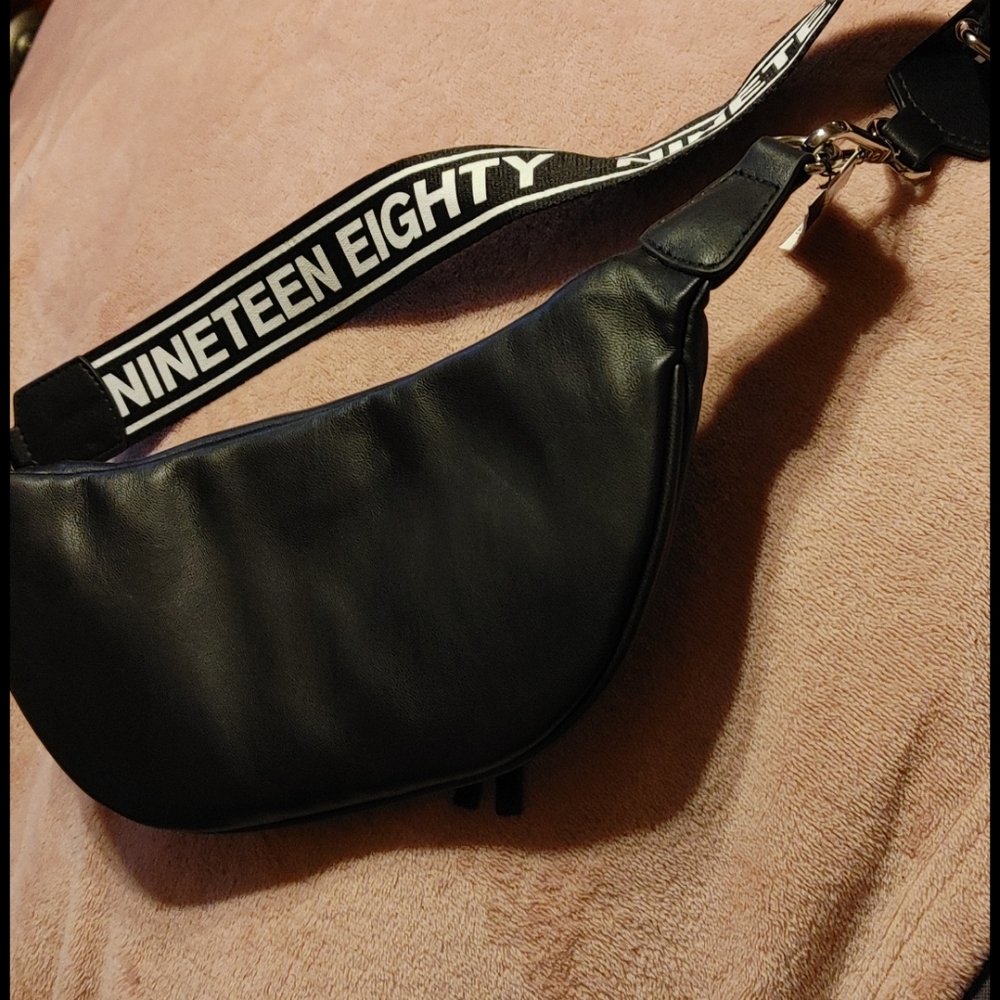 Bag - Picture 2 of 2